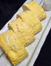 Japanese-style rolled omelet