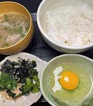 Tamagokake gohan (rice with raw egg)
