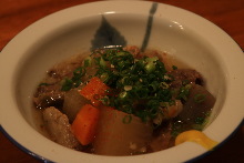 Simmered beef tendon