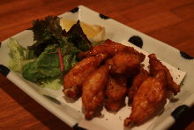 Fried chicken wings