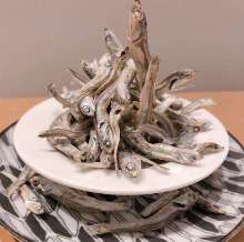 Naturally dried Japanese anchovy