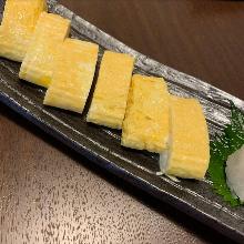 Japanese-style rolled omelet