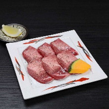Premium grilled tongue seasoned with salt