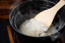 Kamataki Gohan (rice in a metal pot)