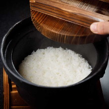 Recommended by us Iron pot silver shari rice (Yukiwakamaru brand rice from Yamagata prefecture) 1.5 cups