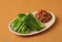 Vegetable with miso-flavored meat dip