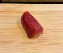 Premium lean tuna