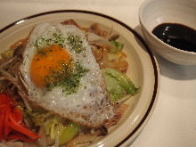 Yakisoba noodles