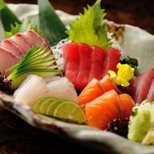 Assorted sashimi