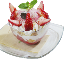 Strawberry parfait