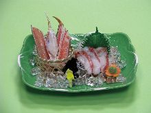Crab sashimi