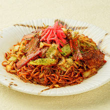 Yakisoba noodles with sauce