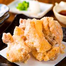 Marinated deep-fried chicken (seasoned with soy sauce)