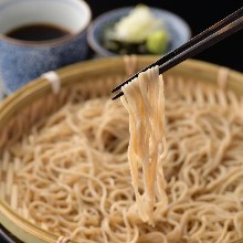 Chilled buckwheat noodles without broth