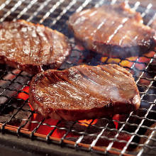 Grilled beef tongue with miso