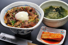 Stewed tendon rice bowl lunch set