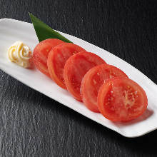 Sliced tomatoes