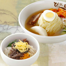 Morioka reimen (cold noodles) and mini bibimbap set