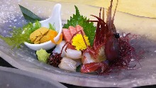 Assorted sashimi