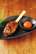 Meatballs served with egg yolk Meatballs served with egg yolk