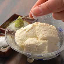 Yosedofu (fresh tofu)