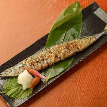 Salted and grilled saury