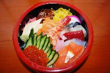 Chirashi sushi