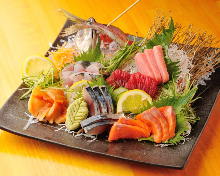 Assorted sashimi