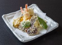 Assorted tempura