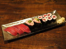 Tuna sushi platter