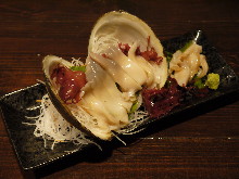 Sakhalin surf clam sashimi