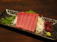 Tuna sashimi