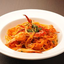 Tomato cream sauce pasta with Japanese blue crab