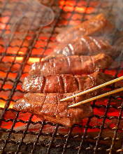 Charcoal grilled beef tongue (3 pieces)
