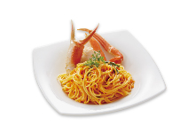 Cream sauce spaghetti with crab