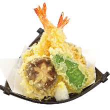 Assorted tempura