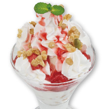 Strawberry parfait