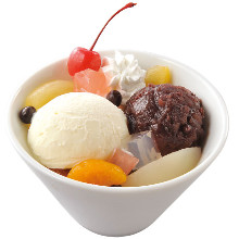 Cream anmitsu (agar gelatin with fruits, sweet red bean paste, and whipped cream)