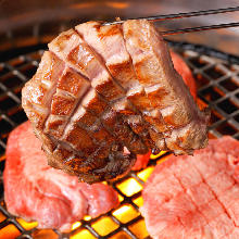 Grilled beef tongue