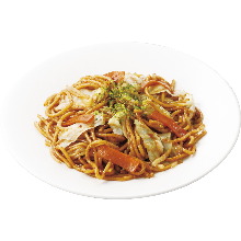 Yakisoba noodles with sauce