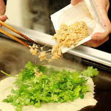 Other okonomiyaki / flour-based dishes