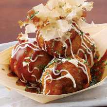 Takoyaki (octopus balls)