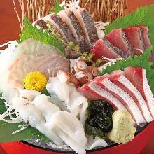 Assorted sashimi