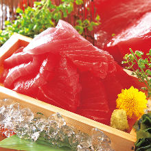 Assorted tuna sashimi