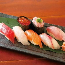 Assorted nigiri sushi, 7 kinds