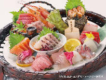 Assorted sashimi