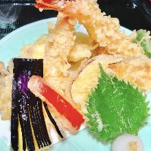 Assorted tempura