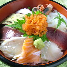 Seafood rice bowl