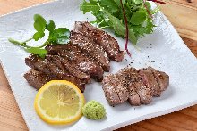 Teppan-grilled beef skirt steak