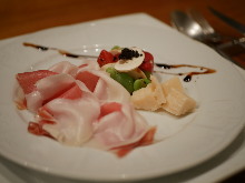 Assorted cheese and prosciutto